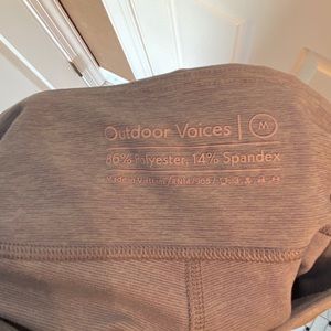 Outdoor Voices 3/4 Warmup Leggings